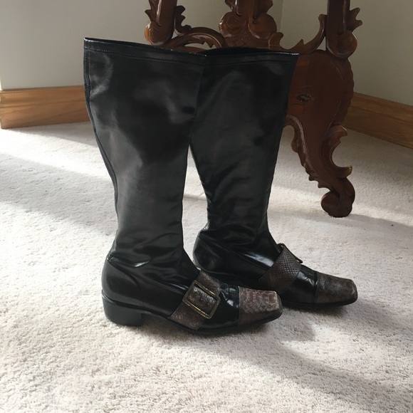 Ladies leather dress boots - Picture 2 of 4